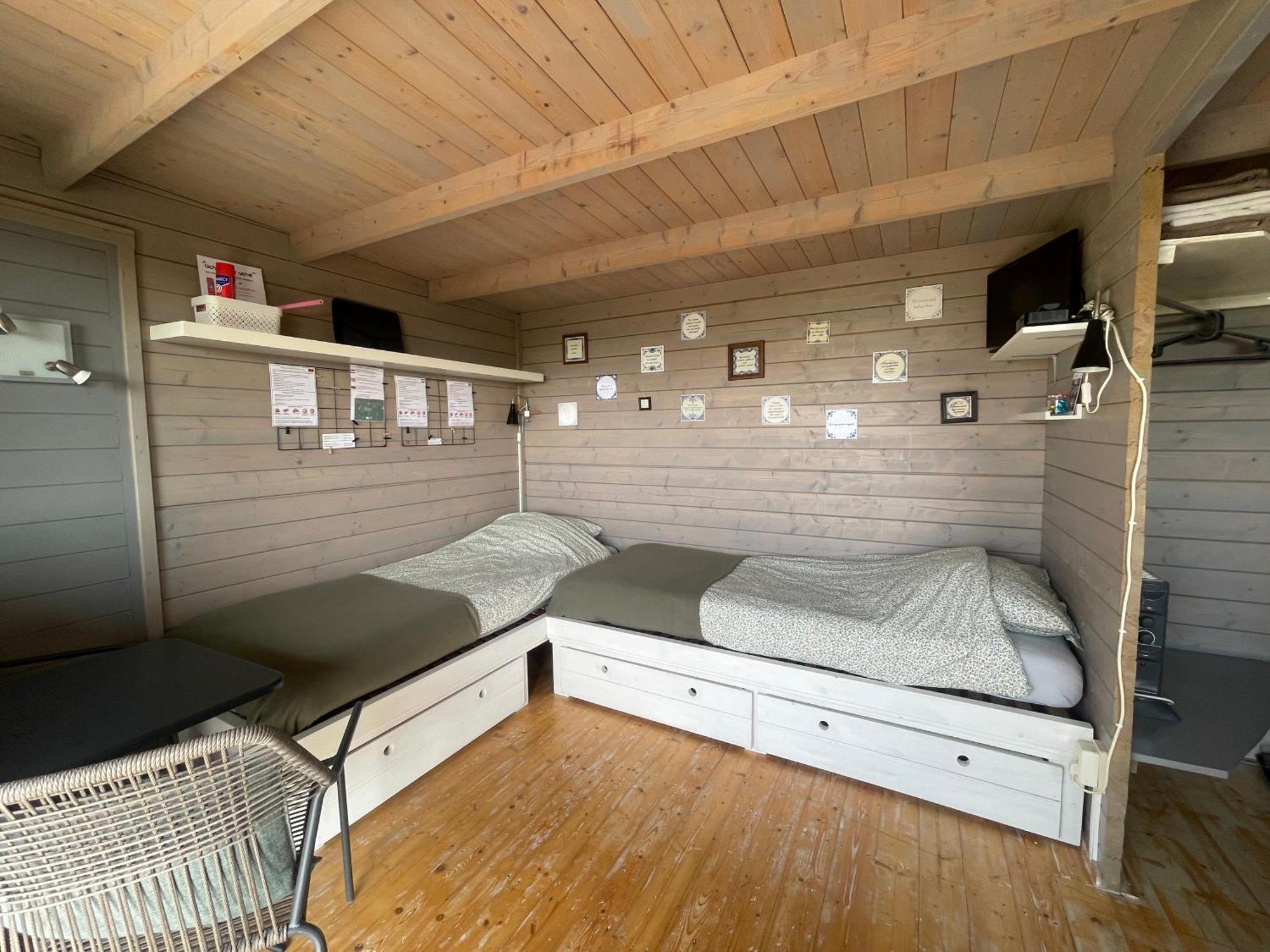 Hitzum Logeerboerderij De Salixヴィラ エクステリア 写真